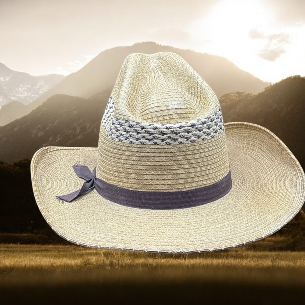 Armadillo “Dillers” Cowgirl Hat. Century 21 Apparrel Limited. Winnipeg. Size M